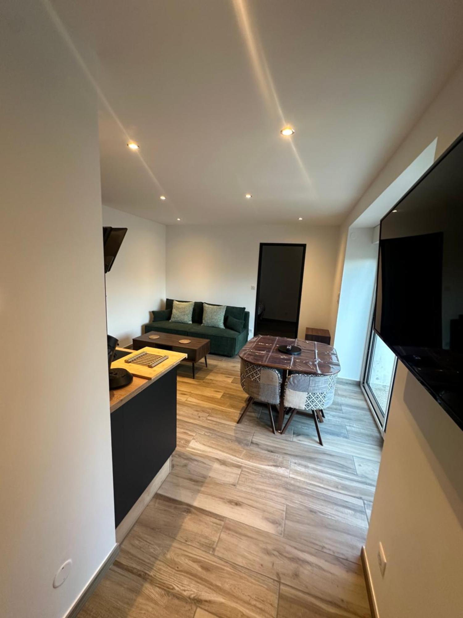 Appartement Moderne Et Confort Chatillon-Sur-Seine Exterior photo
